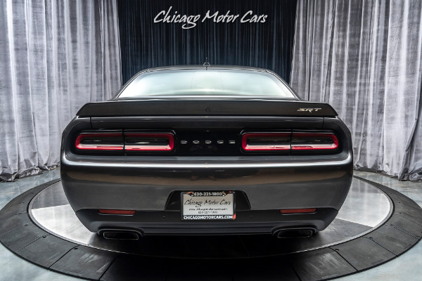 Used 2016 Dodge Challenger SRT Hellcat Coupe 8-SPEED AUTO! 707 HP! for sale Sold at Chicago Motor Cars in West Chicago IL 60185 4