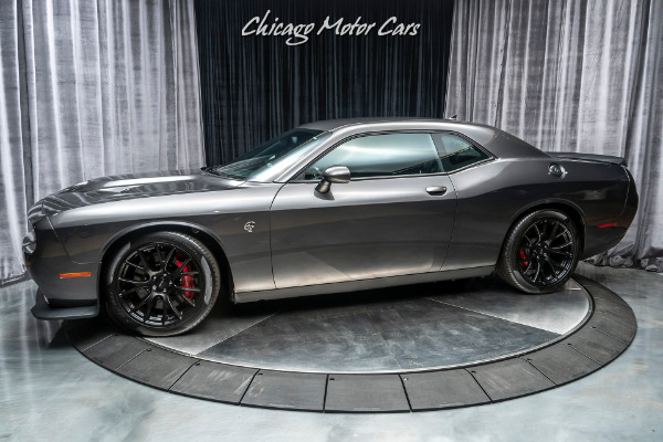 Used 2016 Dodge Challenger SRT Hellcat Coupe 8-SPEED AUTO! 707 HP! for sale Sold at Chicago Motor Cars in West Chicago IL 60185 1