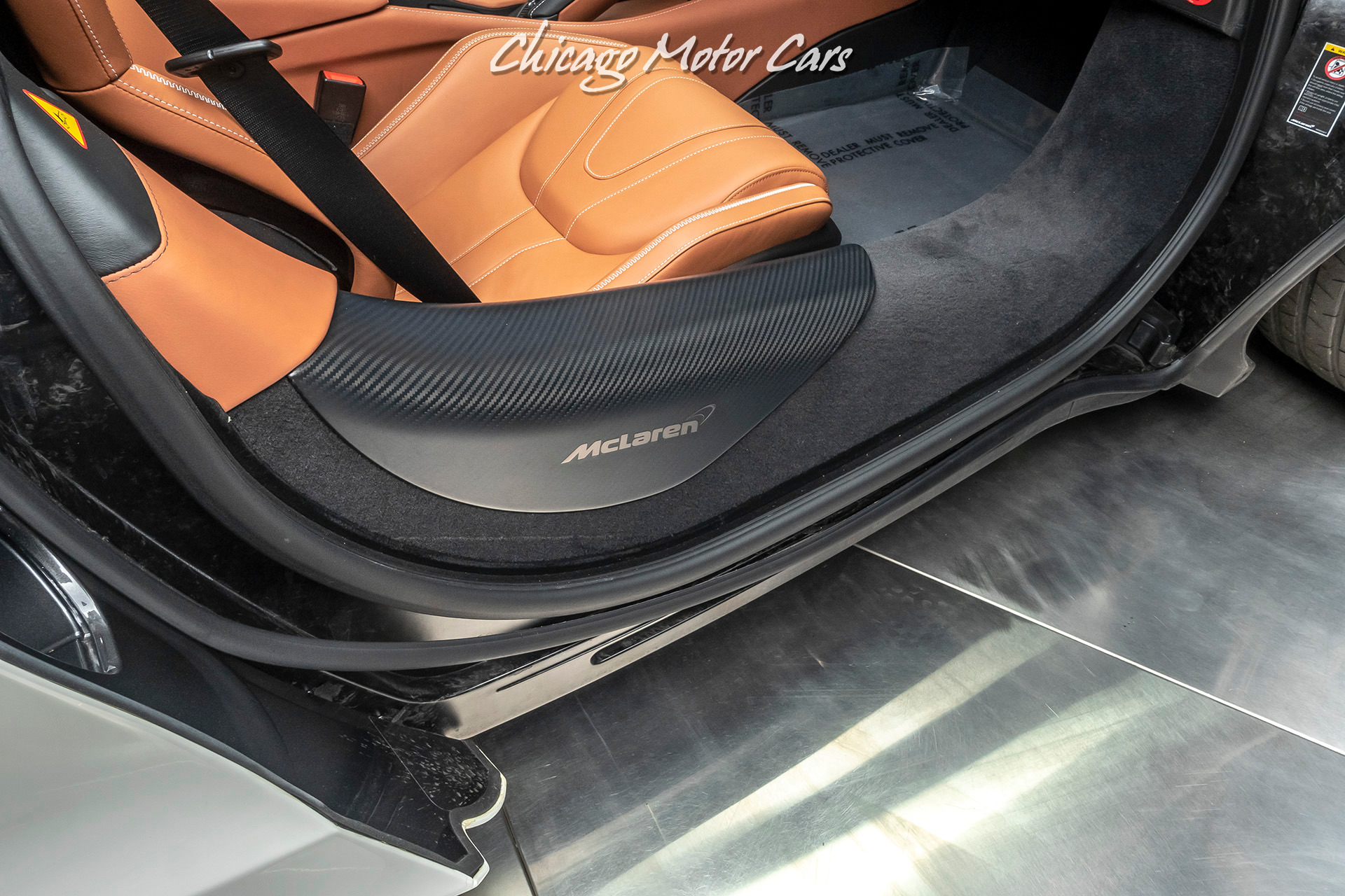 Used-2018-McLaren-720S-Luxury-Coupe-MSRP-391k-Carbon-Fiber