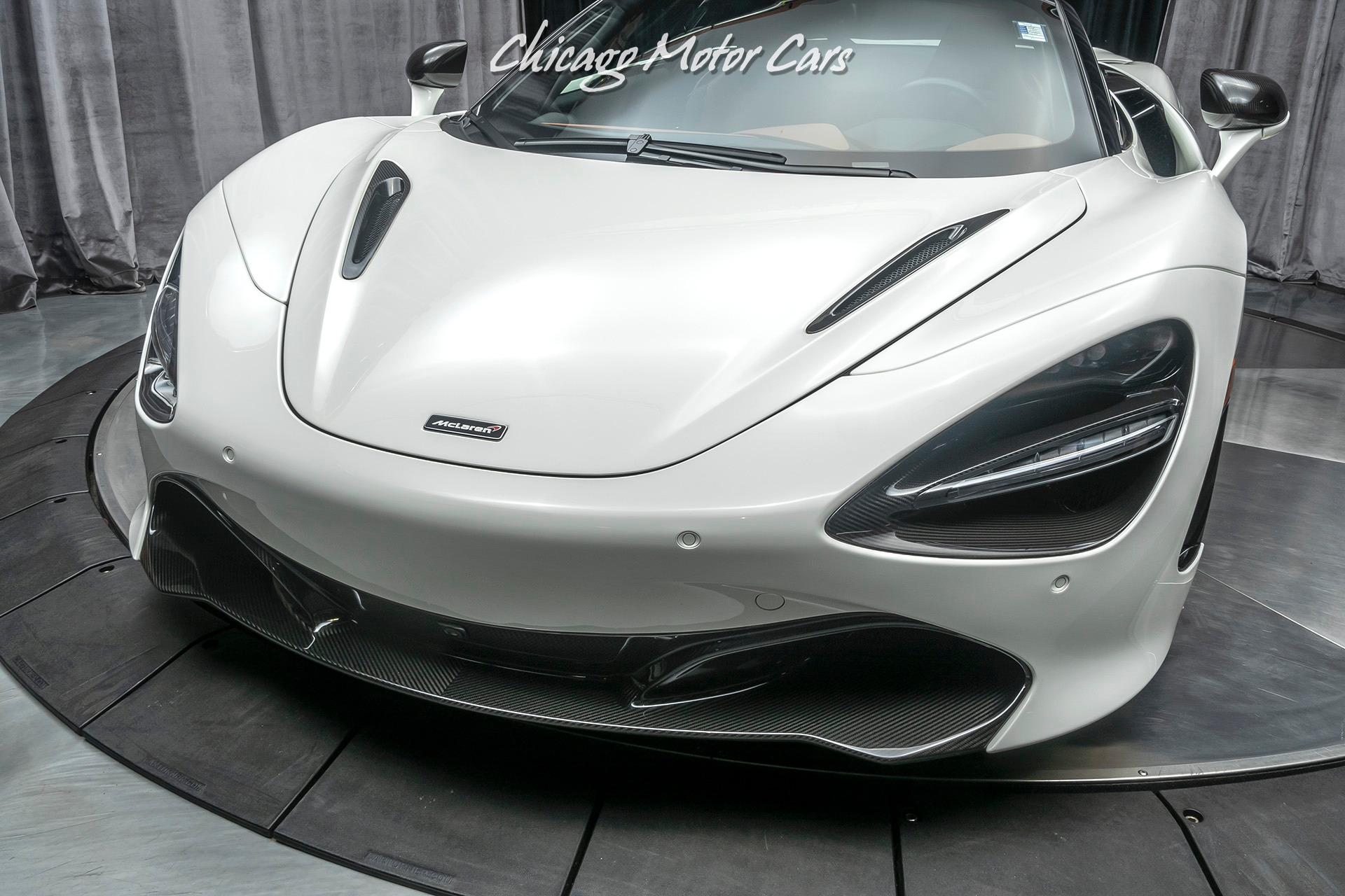 Used-2018-McLaren-720S-Luxury-Coupe-MSRP-391k-Carbon-Fiber