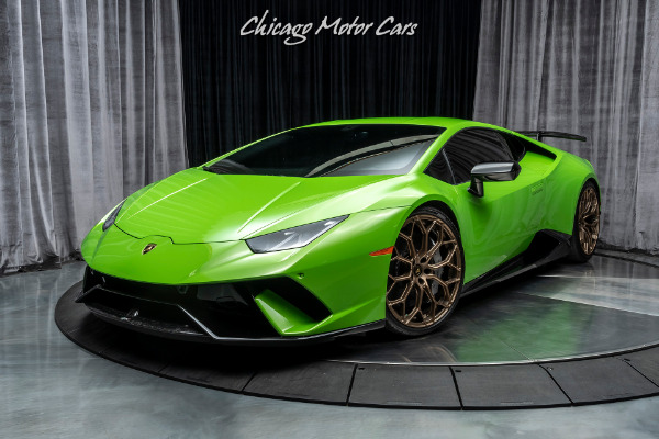 Used 2018 Lamborghini Huracan LP 640-4 Performante Coupe MSRP $335K+ VERDE MANTIS Upgrades! for sale Sold at Chicago Motor Cars in West Chicago IL 60185 2