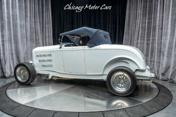 Used 1932 Ford Custom Roadster BUILT BY MIDWEST STREET CUSTOMS! 5.7 Liter Chevrolet 350ci V8 Engine! for sale Sold at Chicago Motor Cars in West Chicago IL 60185 3