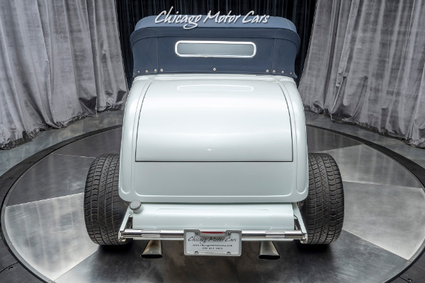 Used 1932 Ford Custom Roadster BUILT BY MIDWEST STREET CUSTOMS! 5.7 Liter Chevrolet 350ci V8 Engine! for sale Sold at Chicago Motor Cars in West Chicago IL 60185 4