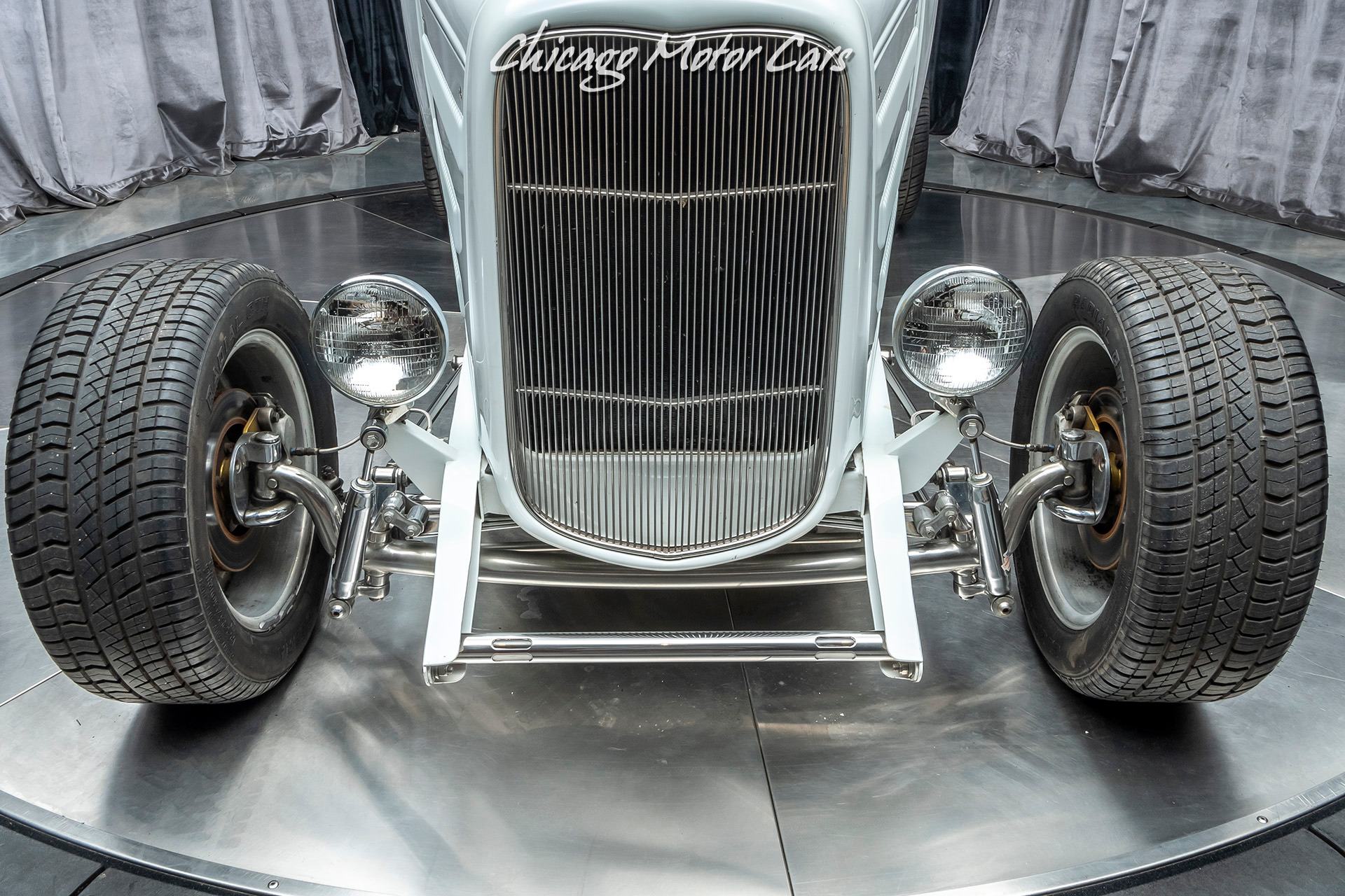 Used-1932-Ford-Custom-Roadster-BUILT-BY-MIDWEST-STREET-CUSTOMS-57-Liter-Chevrolet-350ci-V8-Engine