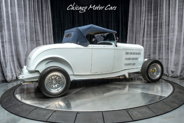 Used 1932 Ford Custom Roadster BUILT BY MIDWEST STREET CUSTOMS! 5.7 Liter Chevrolet 350ci V8 Engine! for sale Sold at Chicago Motor Cars in West Chicago IL 60185 5