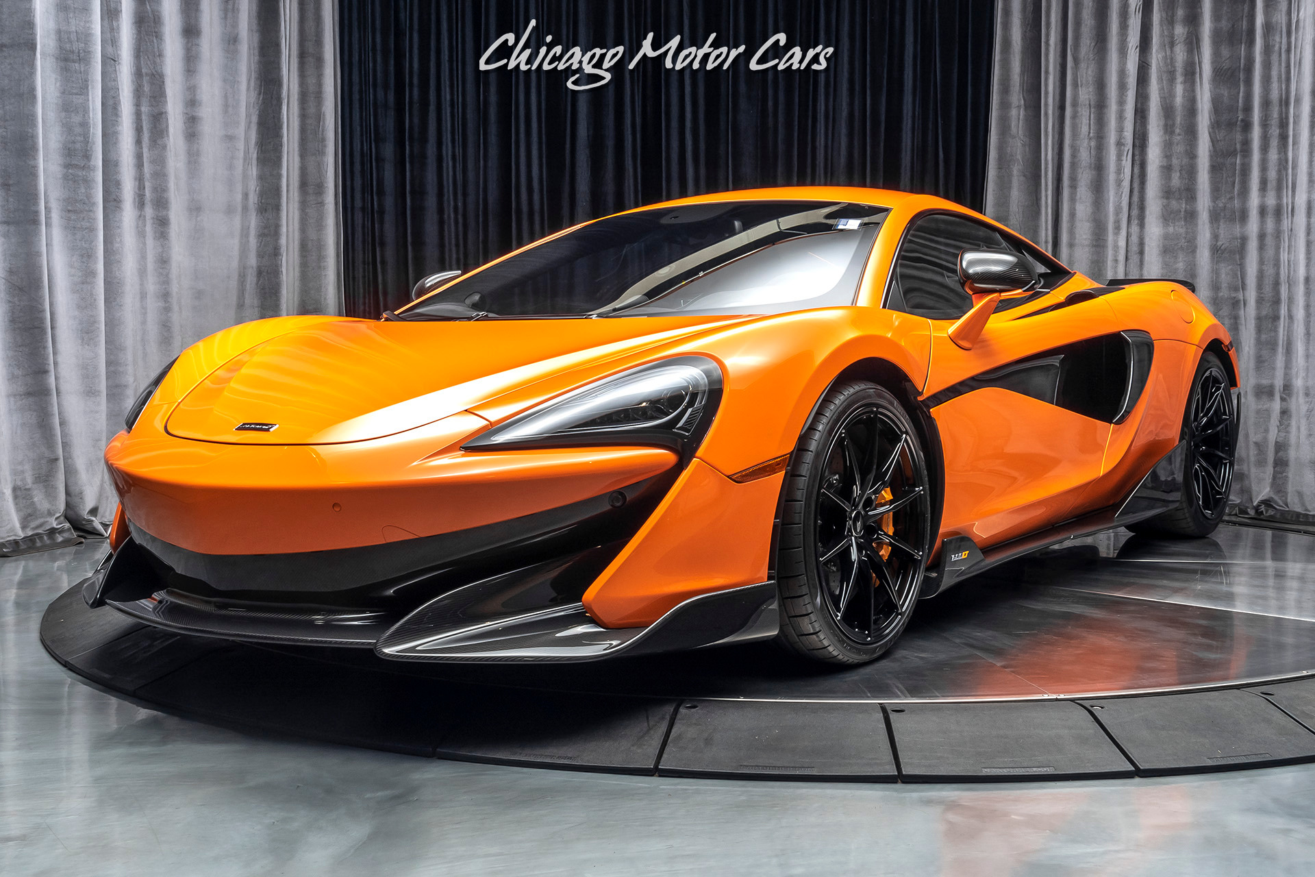 Used-2019-McLaren-600LT-Coupe-LIGHTWEIGHT-SENNA-RACING-SEATS--LOADED-wCARBON-FIBER