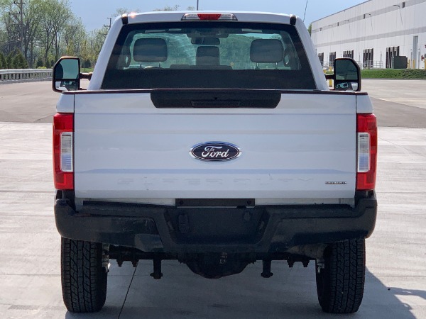 Used 2017 Ford F-350 Super Duty XL 4x4 6.2 Liter V8 for sale Sold at Chicago Motor Cars in West Chicago IL 60185 6