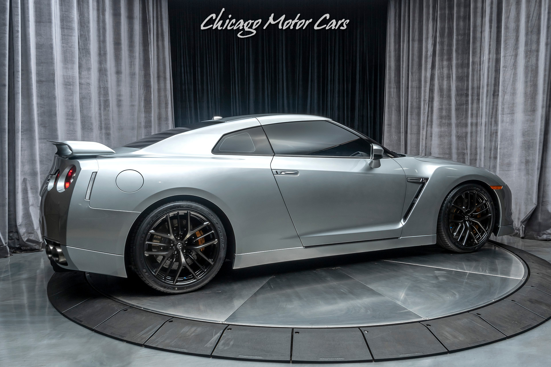 Used-2010-Nissan-GT-R-Premium-Coupe-FULL-BOLT-ON-600-HP
