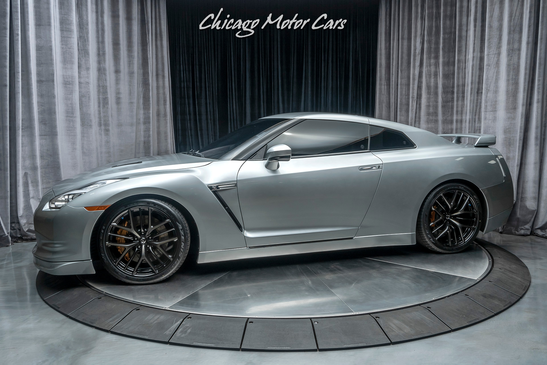 Used 2010 Nissan GT-R Premium Coupe FULL BOLT ON 600+ HP! for sale Sold at Chicago Motor Cars in West Chicago IL 60185 1