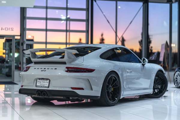 Used 2018 Porsche 911 GT3 Coupe MSRP $174k+ CARBON CERAMIC BRAKES! for sale Sold at Chicago Motor Cars in West Chicago IL 60185 5