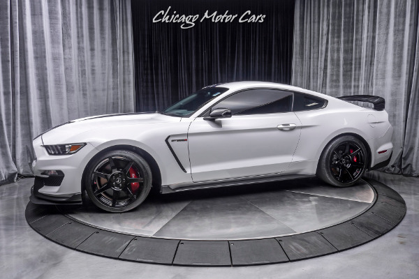 Used 2019 Ford Mustang Mustang Shelby GT350R 920A EQUIP GROUP+ ELECTRONICS PKG+ ONLY 600 MILES! for sale Sold at Chicago Motor Cars in West Chicago IL 60185 1