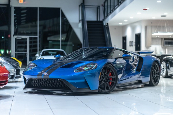 Used 2017 Ford GT Ford GT Matte Carbon Fiber PKG Stripes COLLECTOR QUALITY for sale Sold at Chicago Motor Cars in West Chicago IL 60185 2