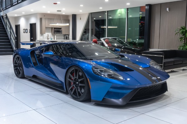 Used-2017-Ford-GT-Ford-GT-Matte-Carbon-Fiber-PKG-Stripes-COLLECTOR-QUALITY