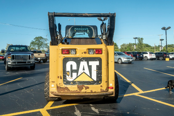 Used-2012-Caterpillar-272C-Skid-Steer-Front-Loader