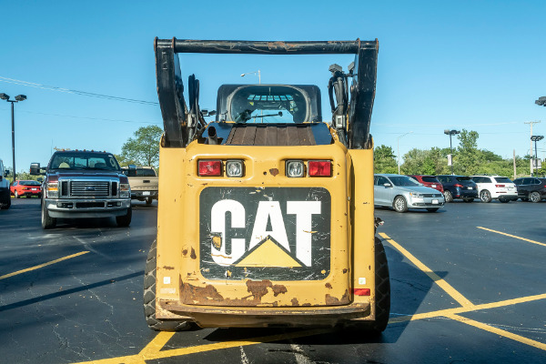 Used-2012-Caterpillar-272C-Skid-Steer-Front-Loader