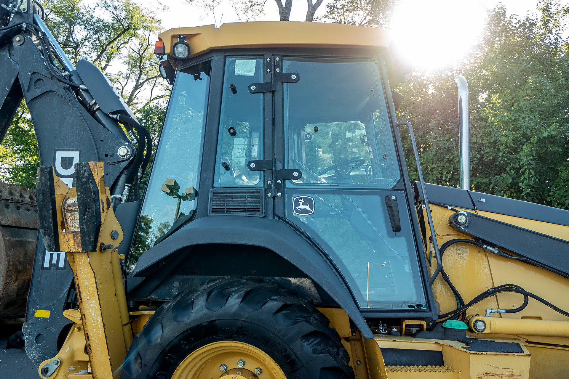 Used-2010-John-Deere-310-SJ-Backhoe-Loader