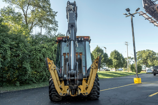 Used 2010 John Deere 310 SJ Backhoe Loader for sale Sold at Chicago Motor Cars in West Chicago IL 60185 5