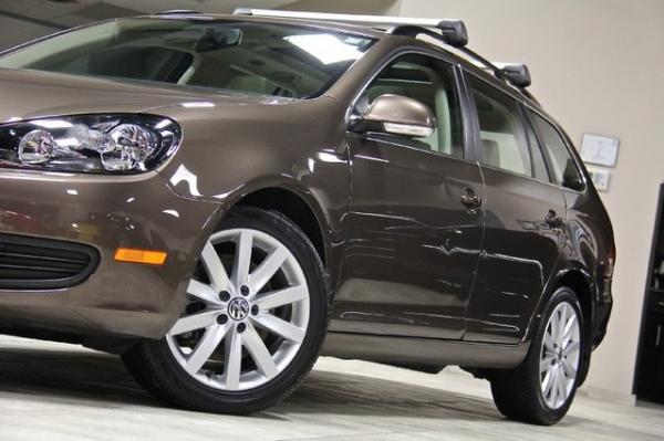 New 2012 Volkswagen Jetta TDI for sale Sold at Chicago Motor Cars in West Chicago IL 60185 4