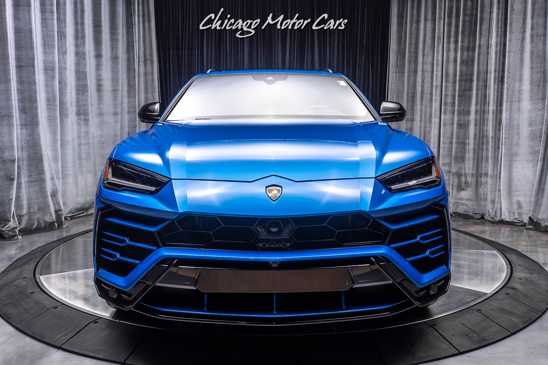 Used-2019-Lamborghini-Urus-AWD-SUV-MSRP-243K-LOADED-WITH-FACTORY-OPTIONS