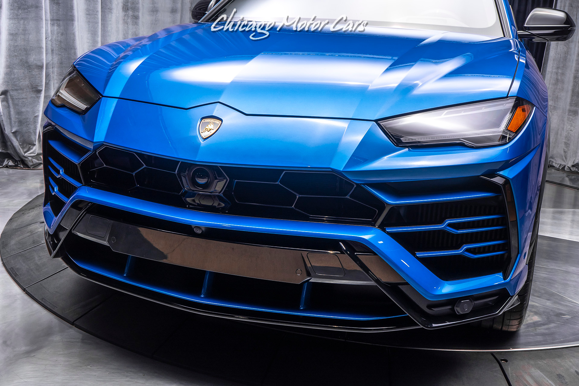 Used-2019-Lamborghini-Urus-AWD-SUV-MSRP-243K-LOADED-WITH-FACTORY-OPTIONS