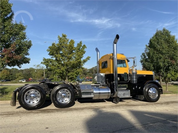 Used-2005-Peterbilt-379EXHD