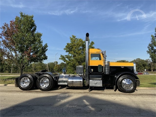 Used-2005-Peterbilt-379EXHD