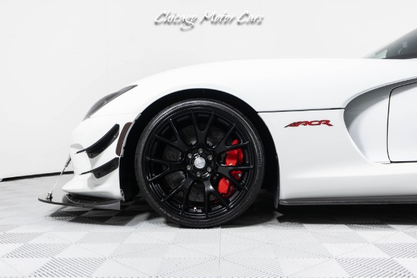 Used 2016 Dodge Viper ACR Coupe! Only 3k Miles! Carbon Fiber! LOADED! Black/Red Stripes! for sale Sold at Chicago Motor Cars in West Chicago IL 60185 3
