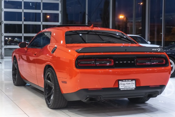 Used-2018-Dodge-Challenger-SRT-Hellcat-Coupe-PRISTINE-CONDITION-ONLY-3900-MILES