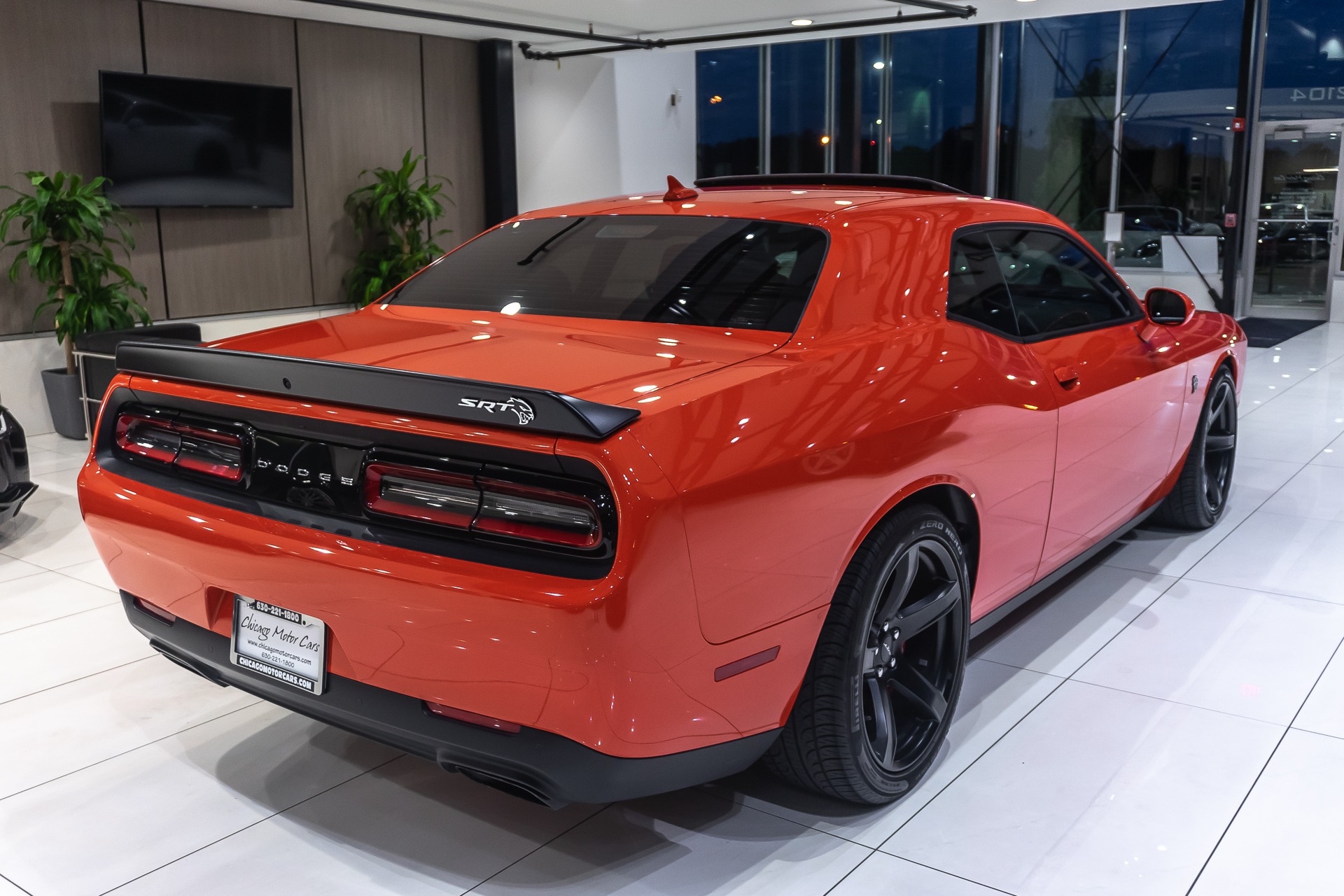 Used-2018-Dodge-Challenger-SRT-Hellcat-Coupe-PRISTINE-CONDITION-ONLY-3900-MILES