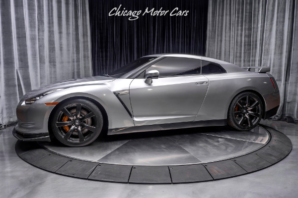 Used 2010 Nissan GT-R Premium Coupe UPGRADES! VERY WELL MAINTAINED! for sale Sold at Chicago Motor Cars in West Chicago IL 60185 1