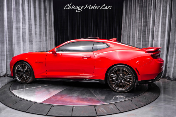 Used 2017 Chevrolet Camaro ZL1 Coupe 6-SPEED MANUAL+ PERFORMANCE DATA VIDEO RECORDER! ONLY 7K MILES! for sale Sold at Chicago Motor Cars in West Chicago IL 60185 3