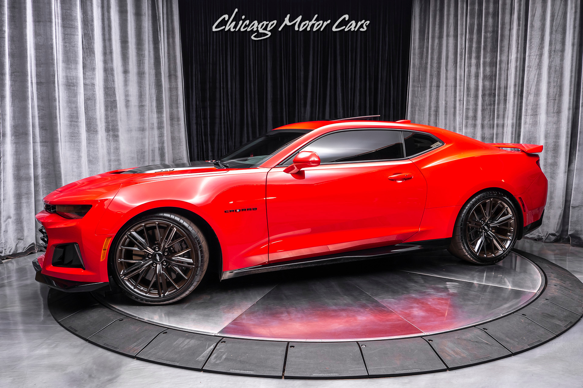 Used 2017 Chevrolet Camaro ZL1 Coupe 6-SPEED MANUAL+ PERFORMANCE DATA VIDEO RECORDER! ONLY 7K MILES! for sale Sold at Chicago Motor Cars in West Chicago IL 60185 1