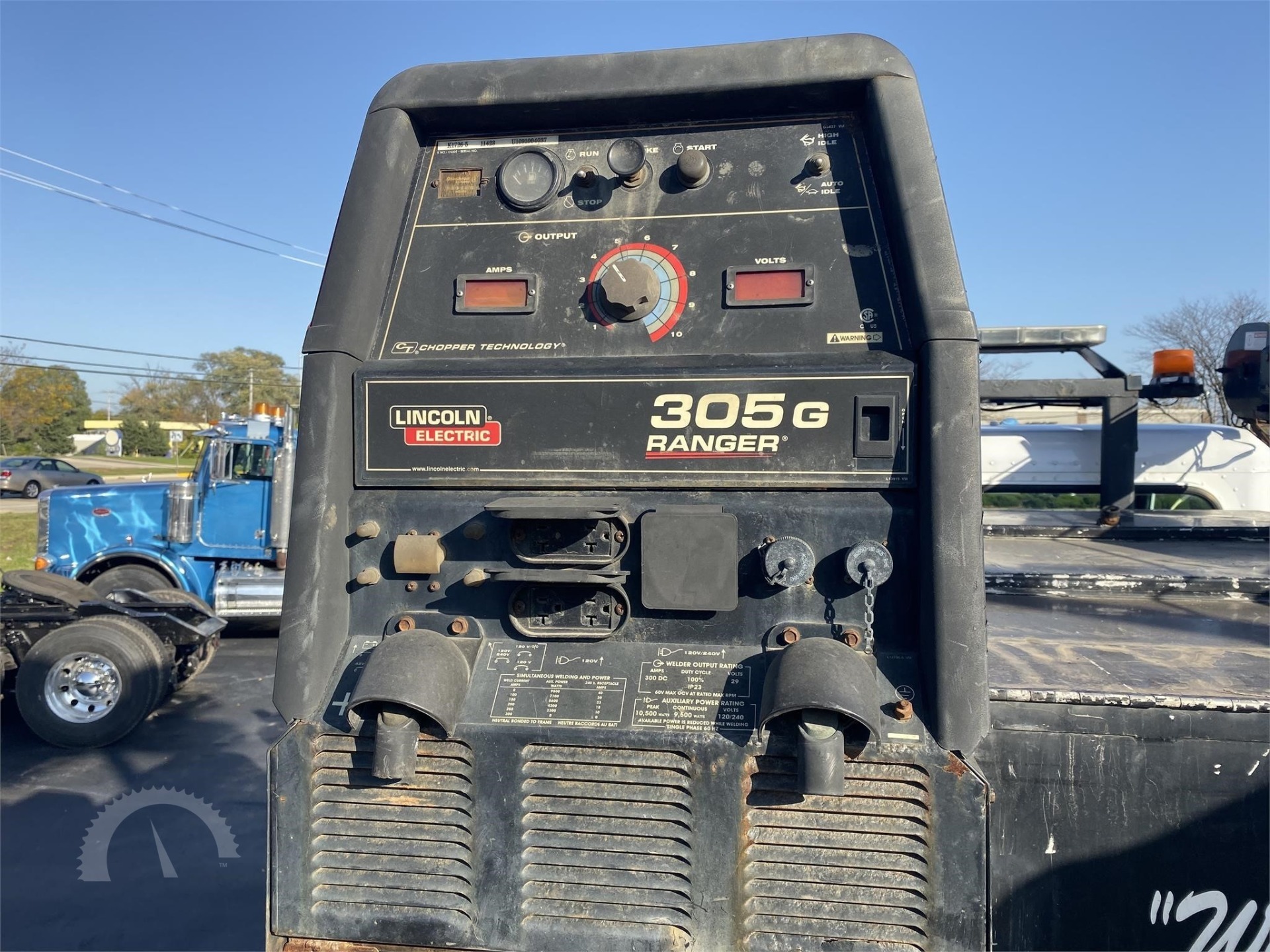 Used-2005-Peterbilt-335-Service-Truck---Tulsa-Crane---Air-Compressor---GeneratorWelder