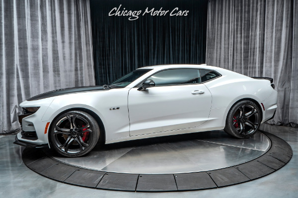 Used 2019 Chevrolet Camaro SS 1LE TRACK PERFORMANCE PACKAGE! for sale Sold at Chicago Motor Cars in West Chicago IL 60185 1