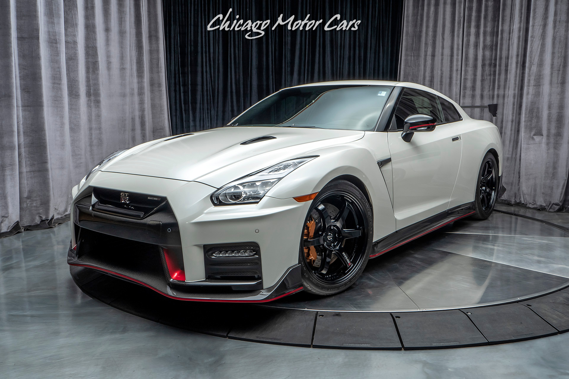 Used 17 Nissan Gt R Nismo Coupe Upgrades 800hp For Sale Special Pricing Chicago Motor Cars Stock a