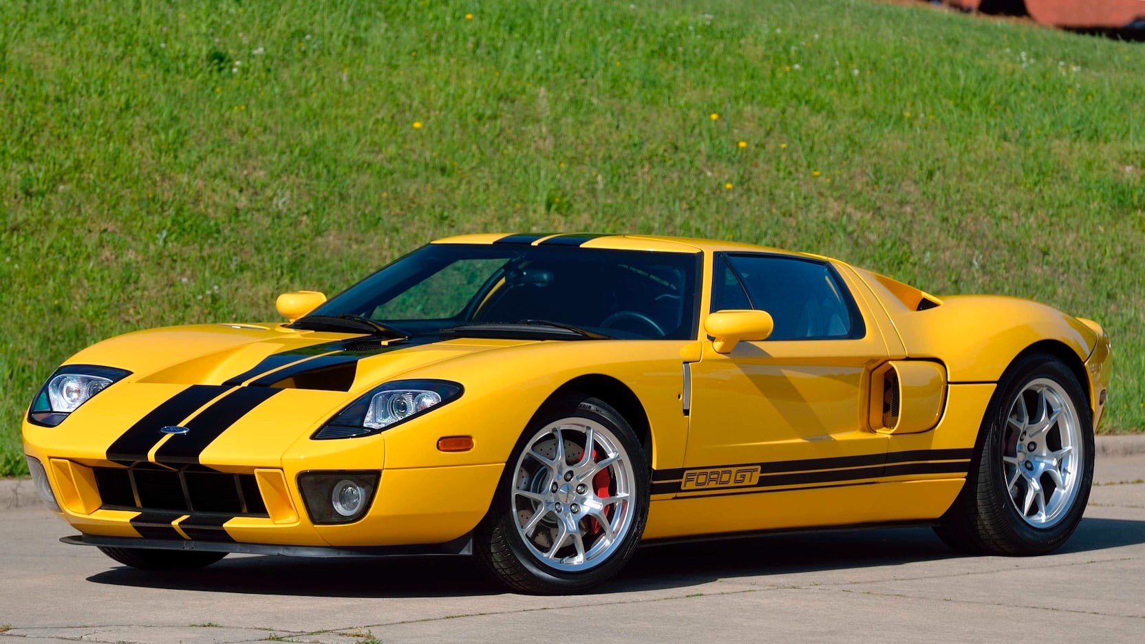 Used-2006-Ford-GT-Coupe-All-4-Options-Yellow-RARE-1-OF-171