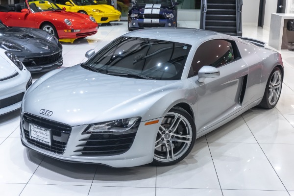 Used 2009 Audi R8 4.2 V8 quattro Coupe MSRP $126K+ 6-SPEED MANUAL! for sale Sold at Chicago Motor Cars in West Chicago IL 60185 2