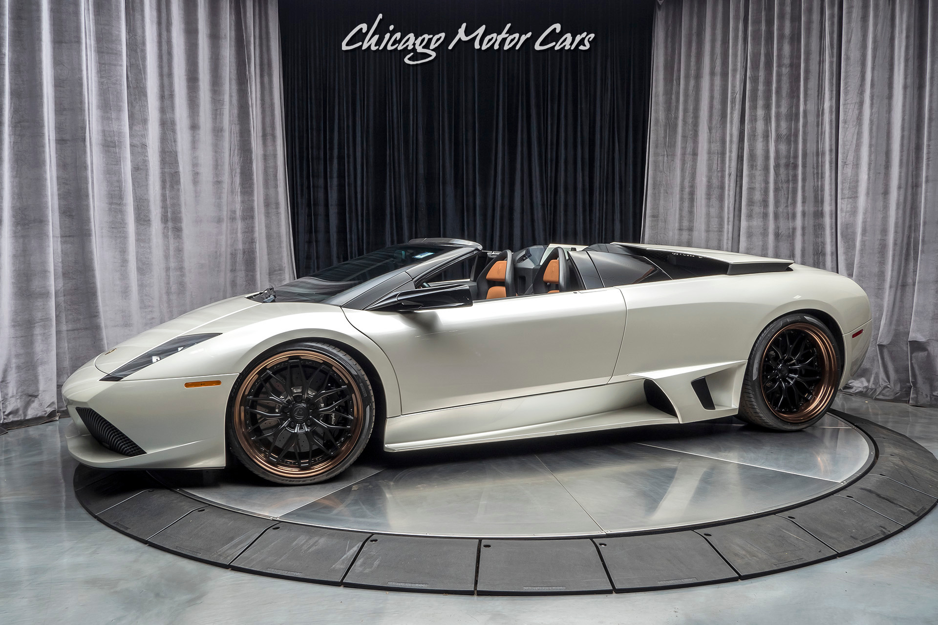 Used-2008-Lamborghini-Murcielago-LP640-Roadster-7k-Miles-Incredible-and-Rare-Color-Combo-ANRKY