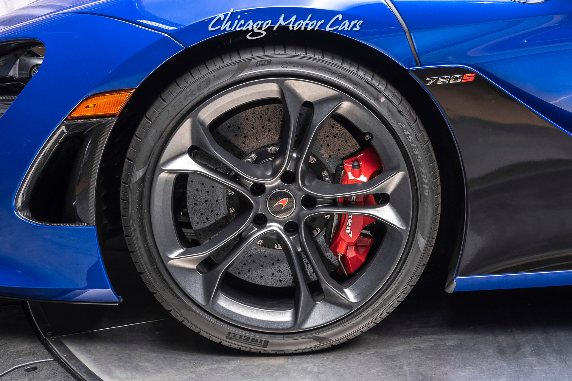 Used-2018-McLaren-720S-Coupe-Luxury-Package-Only-1k-Miles-Sport-Exhaust-CARBON-FIBER