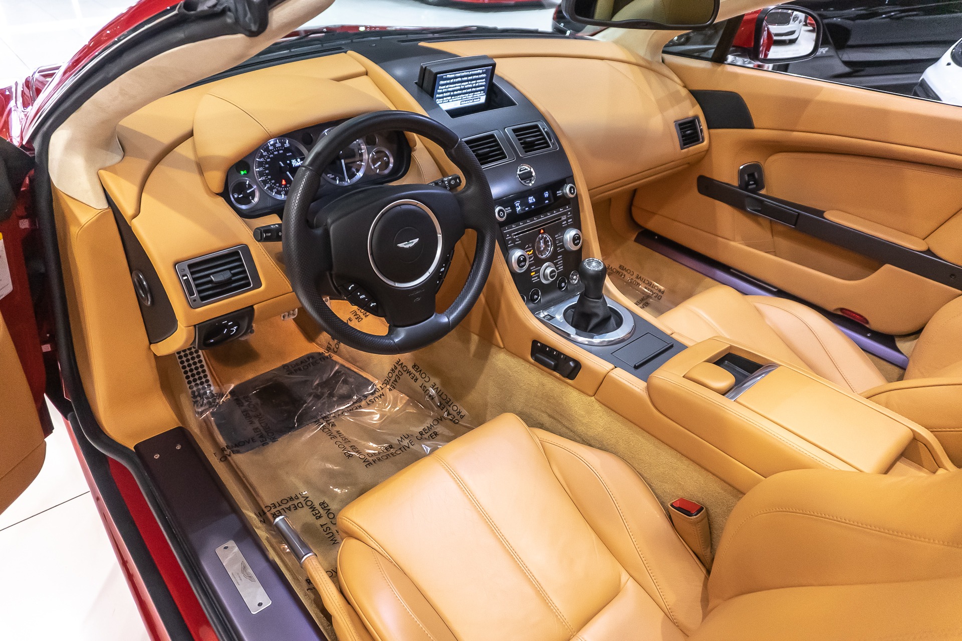 Used-2010-Aston-Martin-V8-Vantage-Roadster-6-Speed-only-7k-Miles