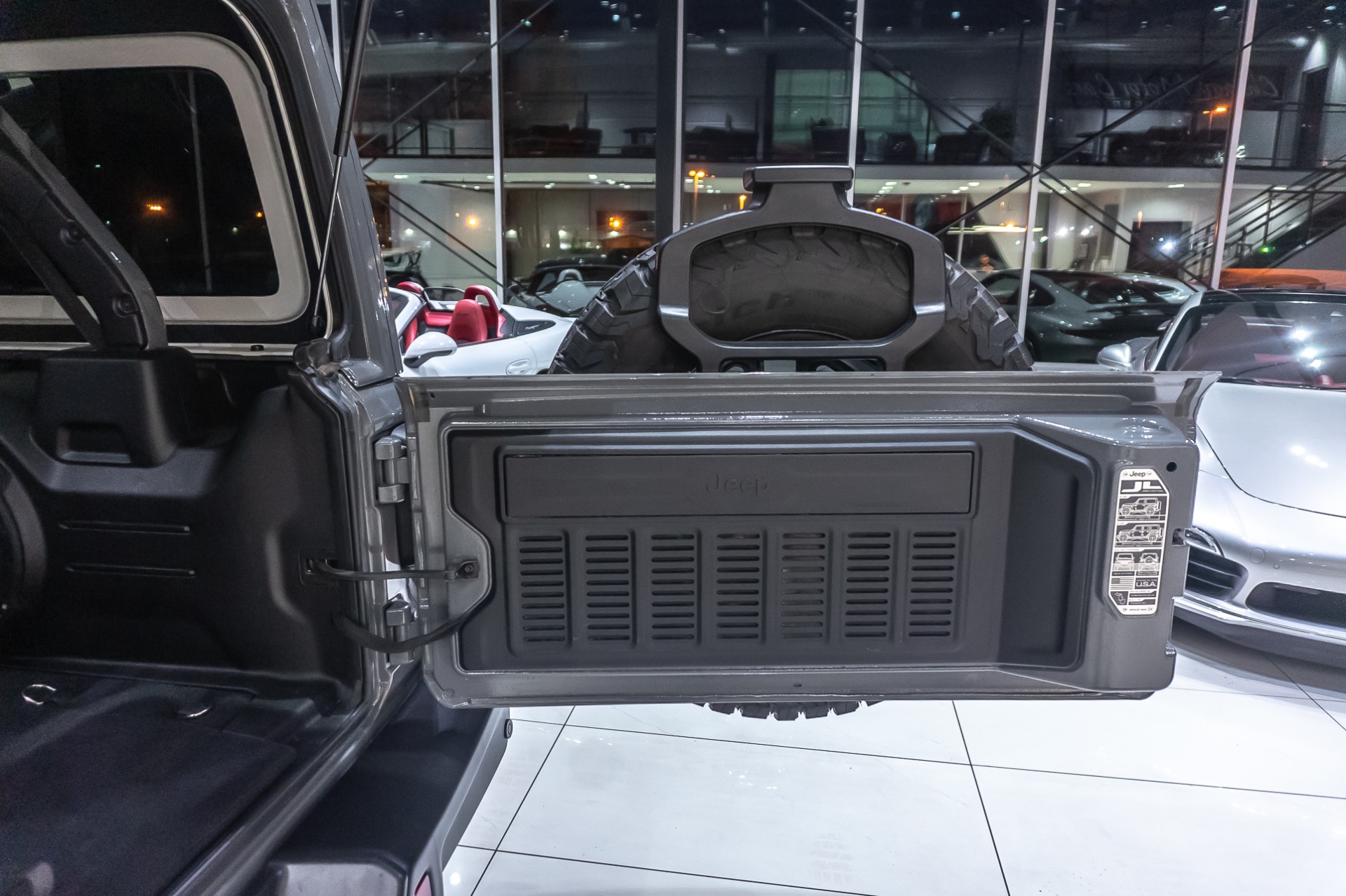 Used-2019-Jeep-Wrangler-Unlimited-Rubicon-4X4-SUV-LED-Lighting-Premium-Audio-NAV