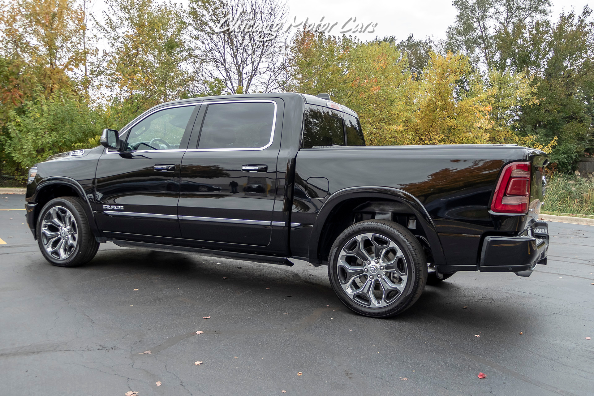 Used-2019-Ram-1500-Limited-Crew-Cab-4x4-Pick-Up-Truck-MSRP-64K-HEMI-V8-LOW-MILES