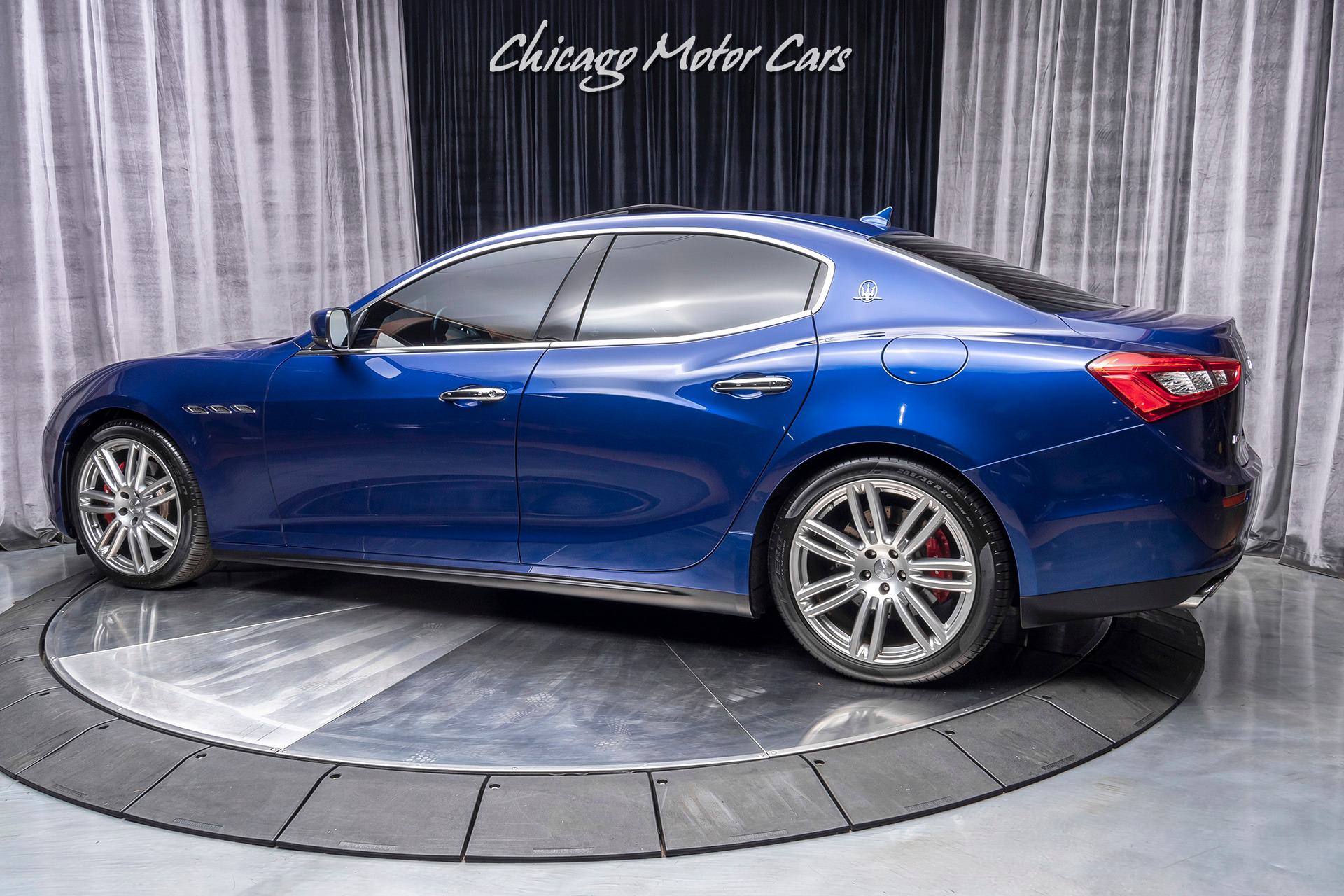 Used-2014-Maserati-Ghibli-S-Q4-AWD---Premium-and-Sport-Packages