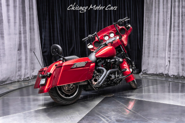 Used 2013 Harley-Davidson Street Glide Motorcycle for sale Sold at Chicago Motor Cars in West Chicago IL 60185 6