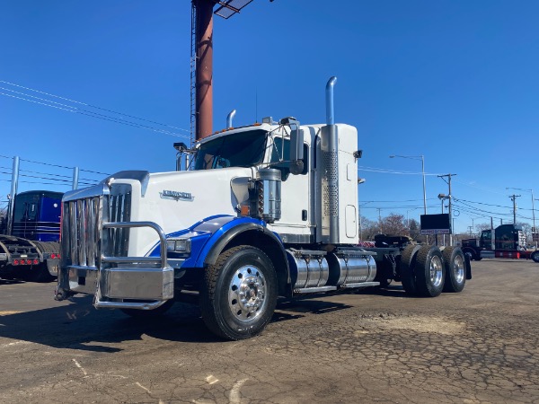 Used 2012 Kenworth T800 Truck Tractor for sale Sold at Chicago Motor Cars in West Chicago IL 60185 2