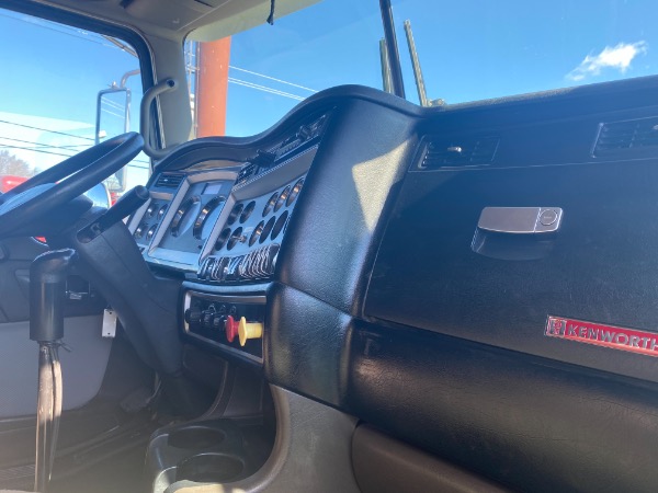 Used-2012-Kenworth-T800-Truck-Tractor