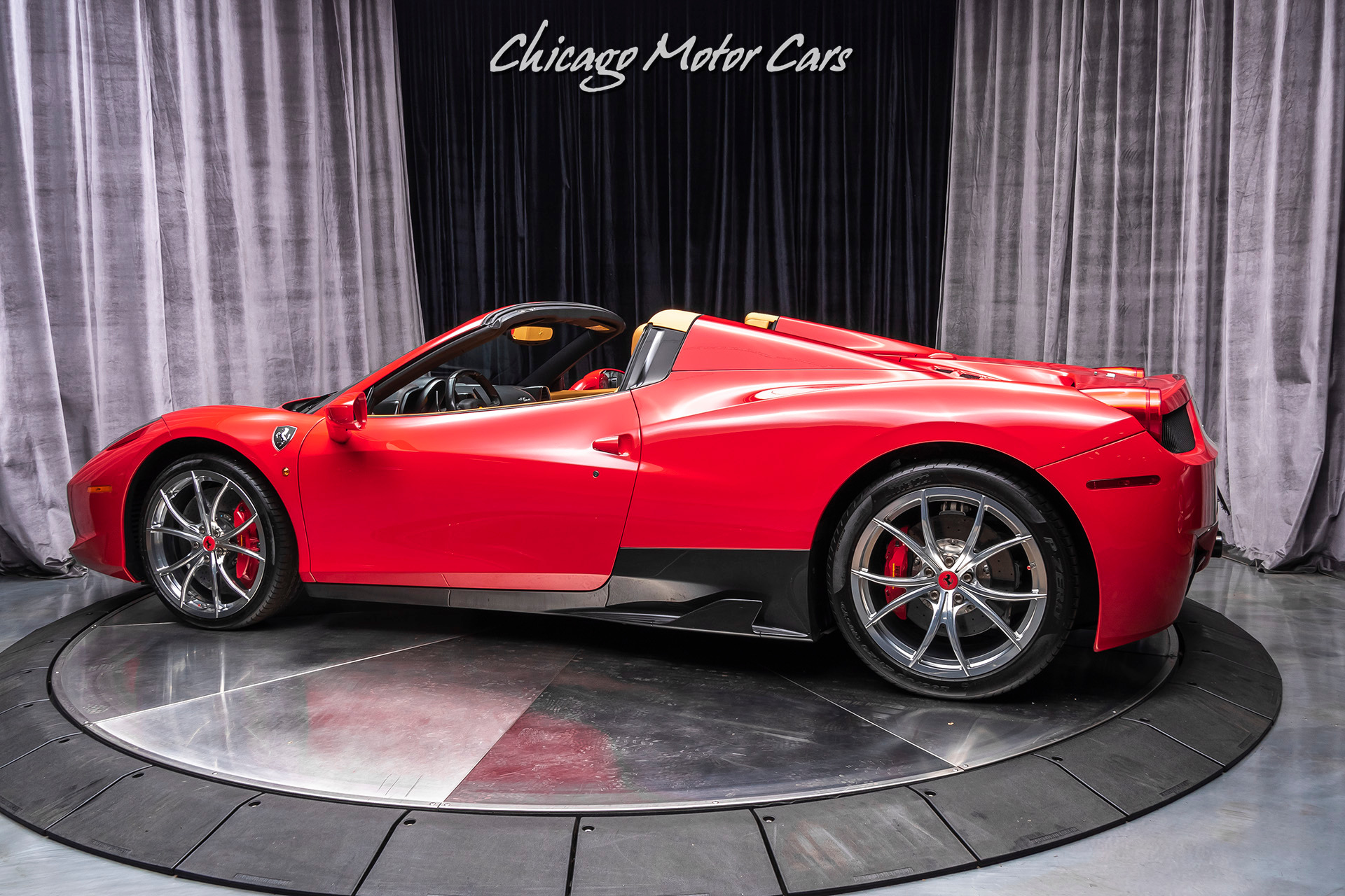 Used-2013-Ferrari-458-Spider-Convertible-Factory-Ferrari-Carbon-Fiber-Scuderia-Shields