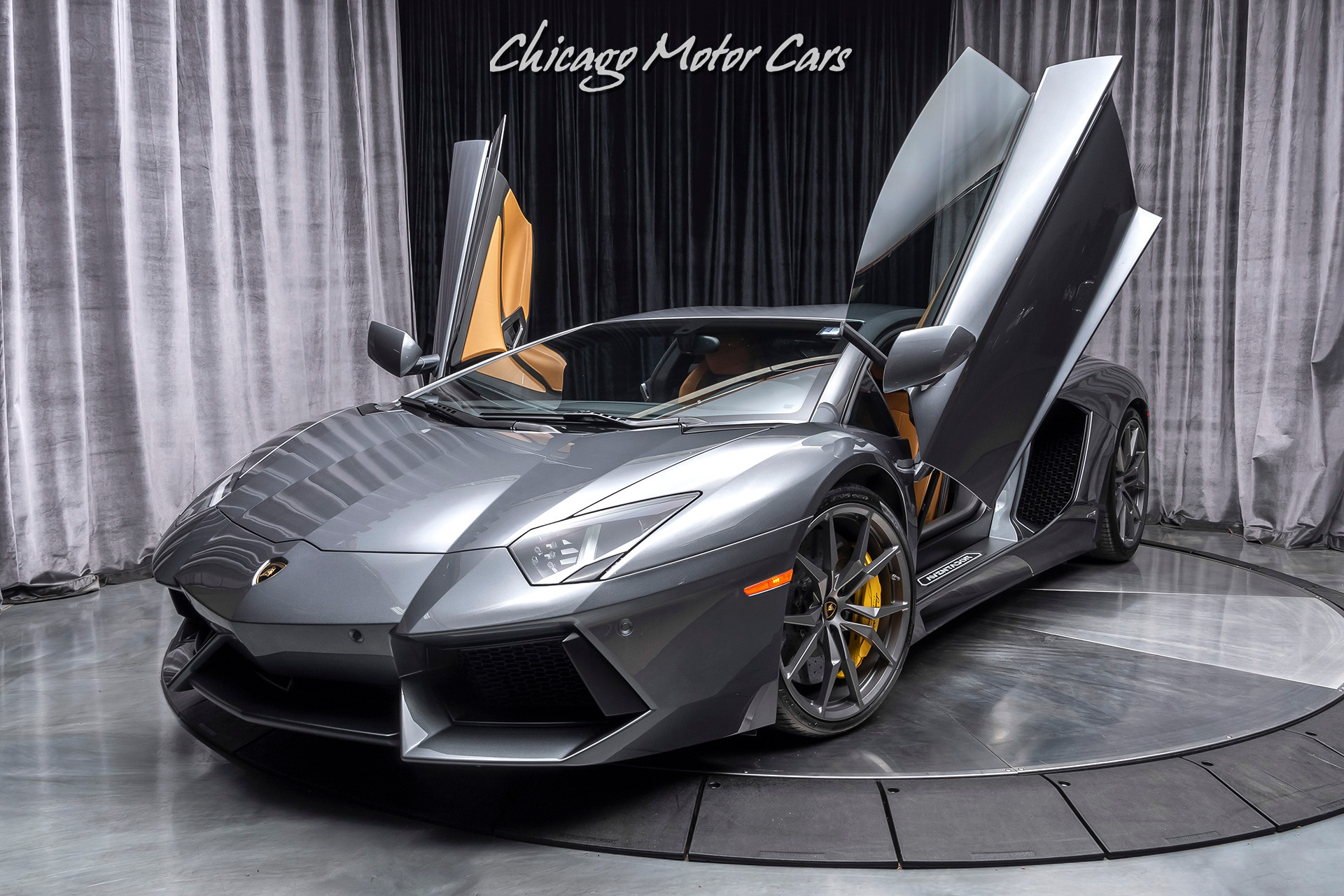 Used-2015-Lamborghini-Aventador-LP700-4-Coupe-Original-MSRP-458k-Serviced-Only-5k-Miles