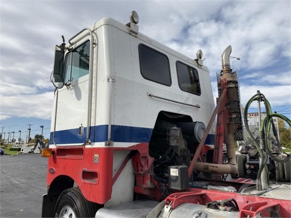 Used 1999 Peterbilt 362 for sale Sold at Chicago Motor Cars in West Chicago IL 60185 6