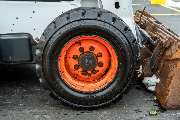 Used-2016-BOBCAT-S650-Skid-Steer